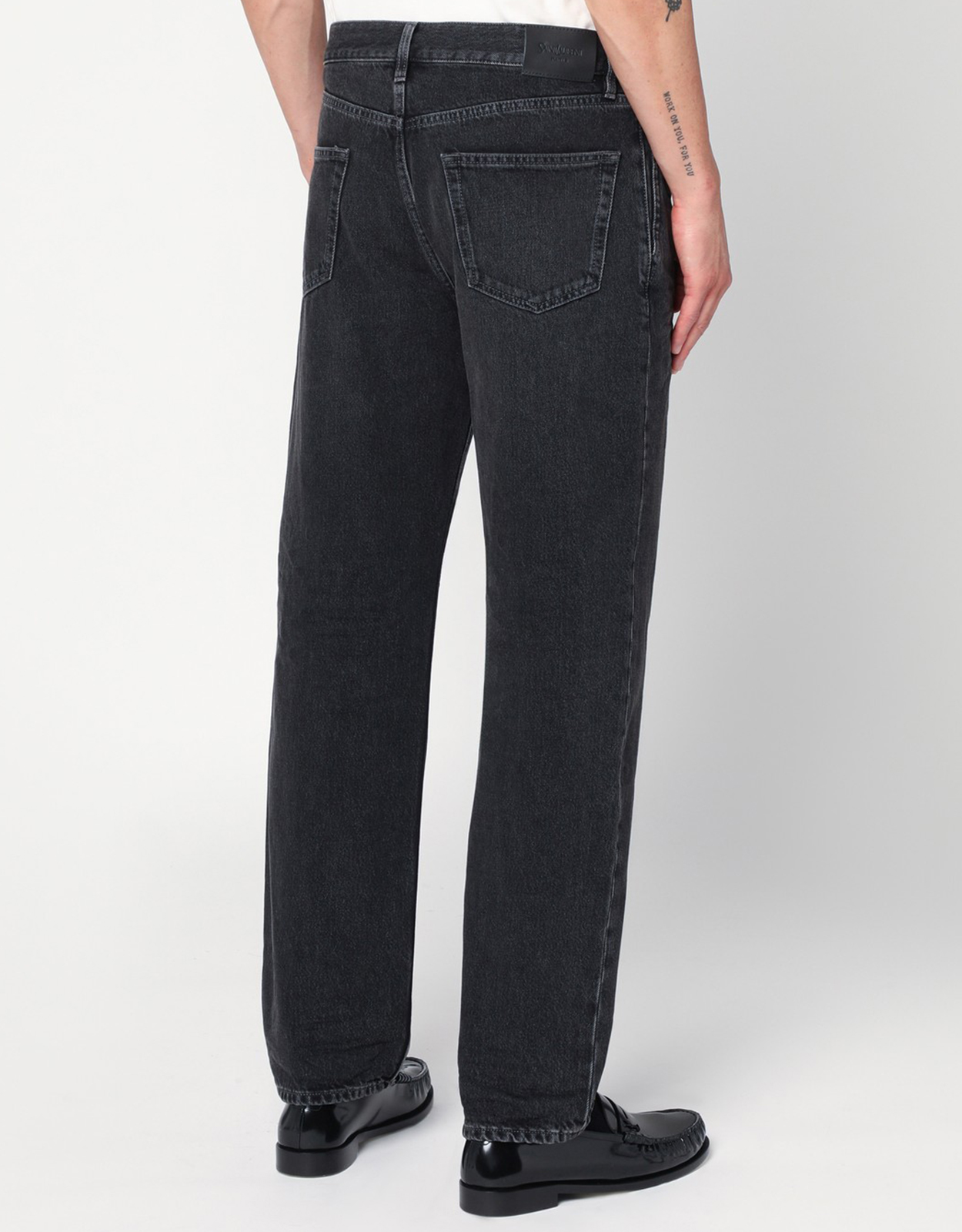 Saint Laurent メンズWestwoodブラックデニムロングジーンズ (すべての