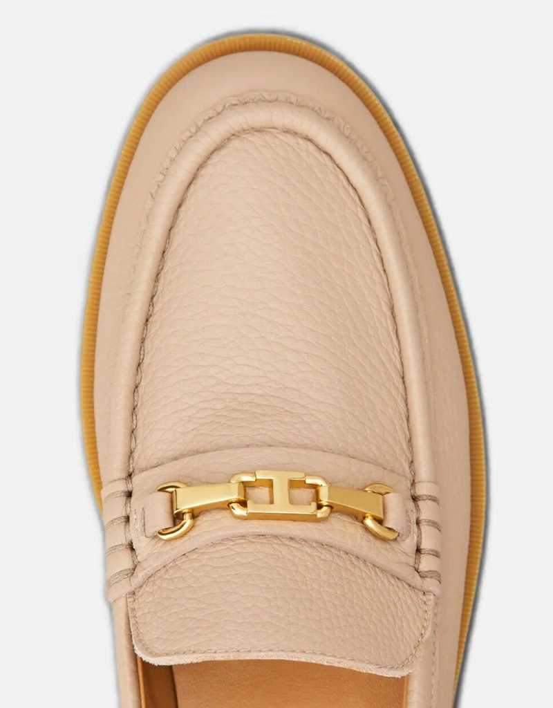 Tod's グレインレザー ゴールドトーンバックル ローファー (すべての