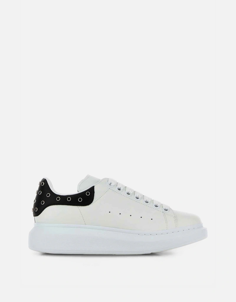 Alexander McQueen ホワイトカーフレザー ブラックヒール オーバー