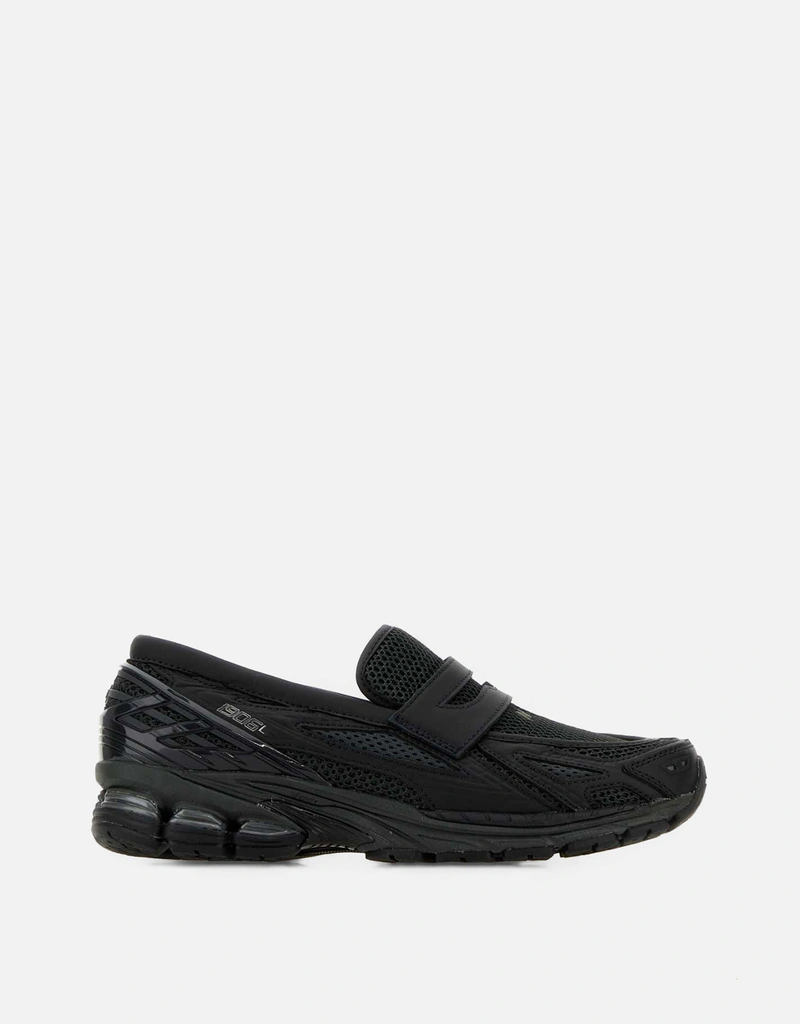 New Balance ユニセックス ブラック メッシュ ローファー () IFCHIC.COM