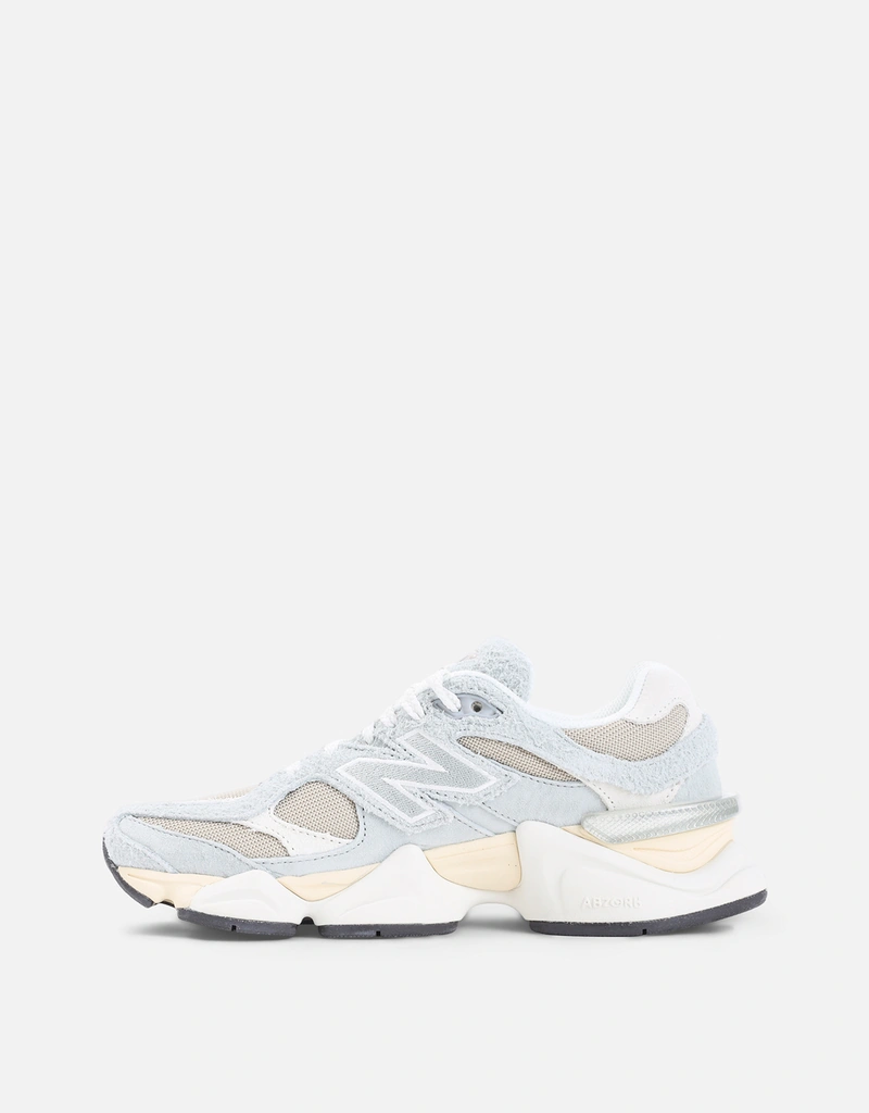 New Balance ユニセックス9060スエードスニーカー (すべての新品