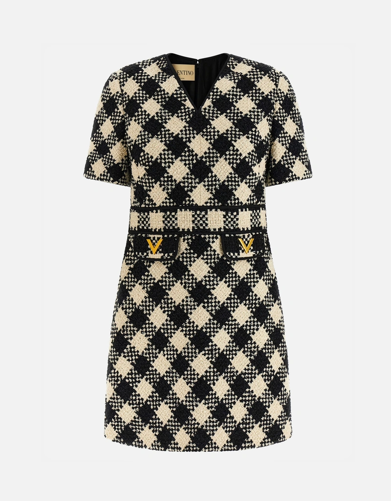 black and white valentino dress Valentino Monochrome Lace Elegance Gown main image 0