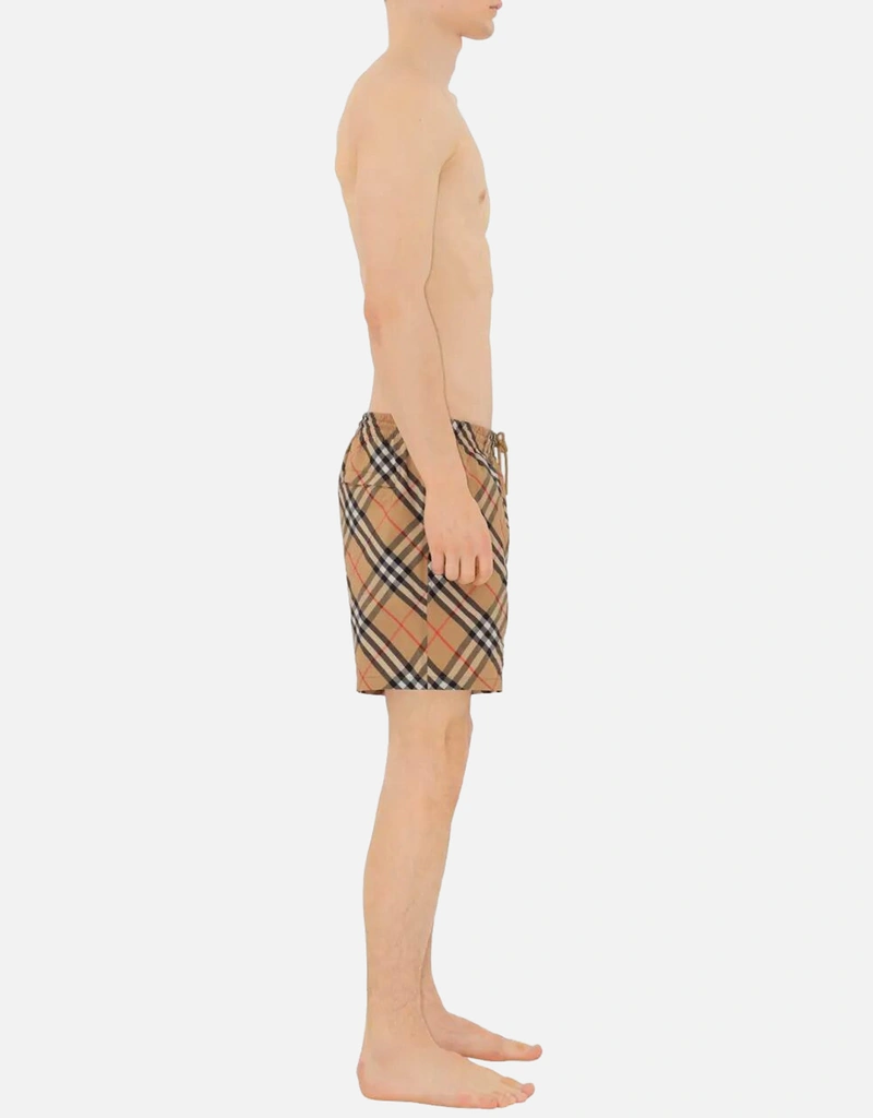 Burberry メンズチェック柄スイムショーツ (すべての新品) IFCHIC.COM
