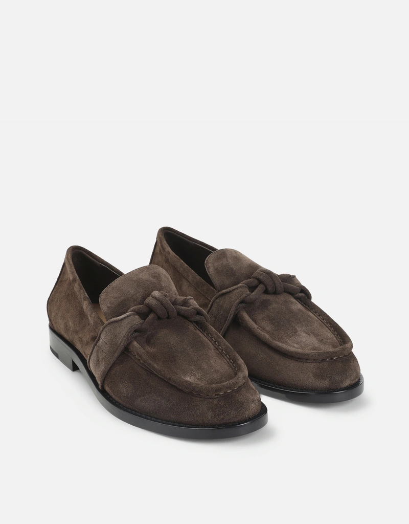 BOTTEGA VENETA スエード素材　ブラックローファー Bottega Veneta スエードカーフレザー ローファー (すべての新品