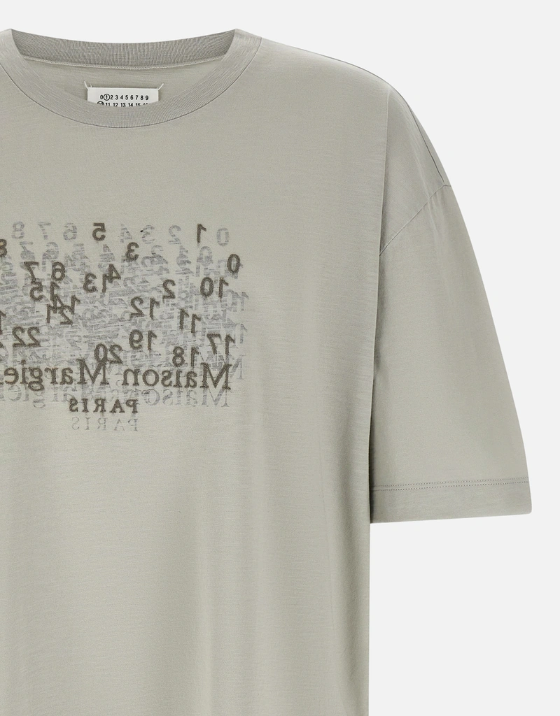Maison Margiela メンズコットンナンバリングTシャツ (すべての新品