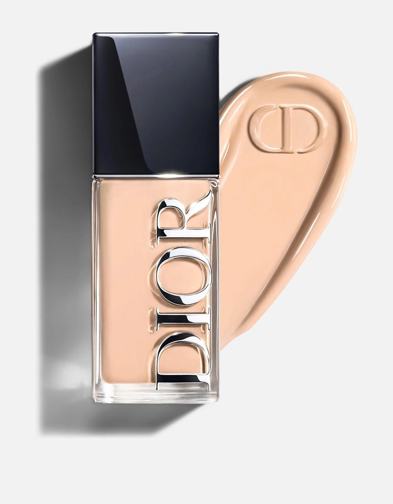 Dior Beauty Forever Skin Glow ファンデーション SPF 25 30ml