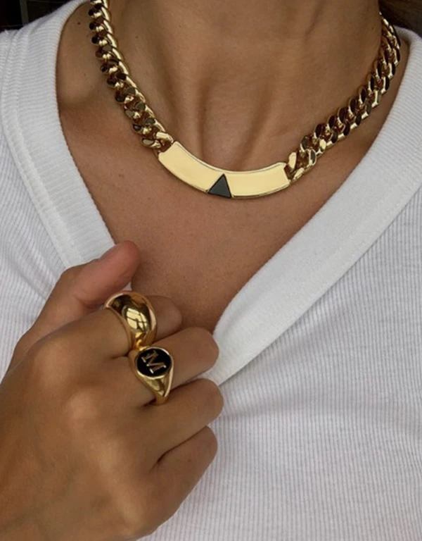 Coup De Coeur London Gold Onyx Pyramid Chain Necklace