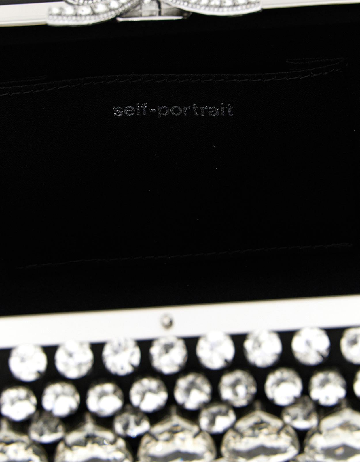 Self-Portrait ブラックサテン クリスタル クラッチバッグ () IFCHIC.COM