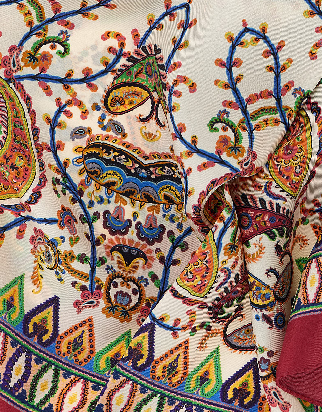 Etro 花柄ペイズリーとメダリオンモチーフのシルクスカーフ () IFCHIC.COM