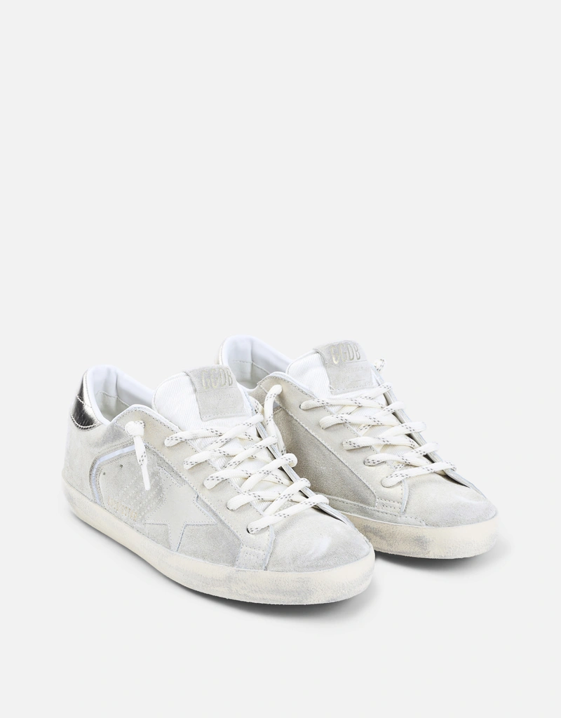 Golden Goose スーパースタースエードスニーカー (すべての新品