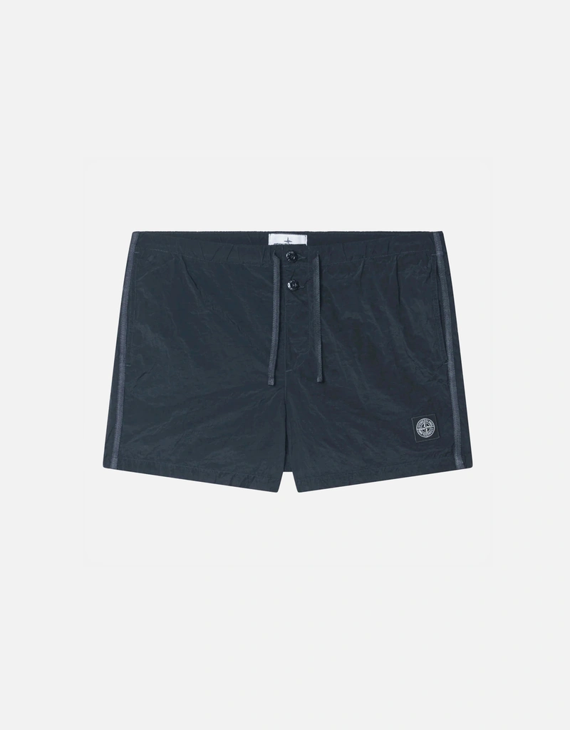 STONE  ナイロンメタル スイムショーツ 水陸両用 ロゴ 黒 Stone Island ナイロンメタルスイムショーツ (ショートパンツ) IFCHIC.COM