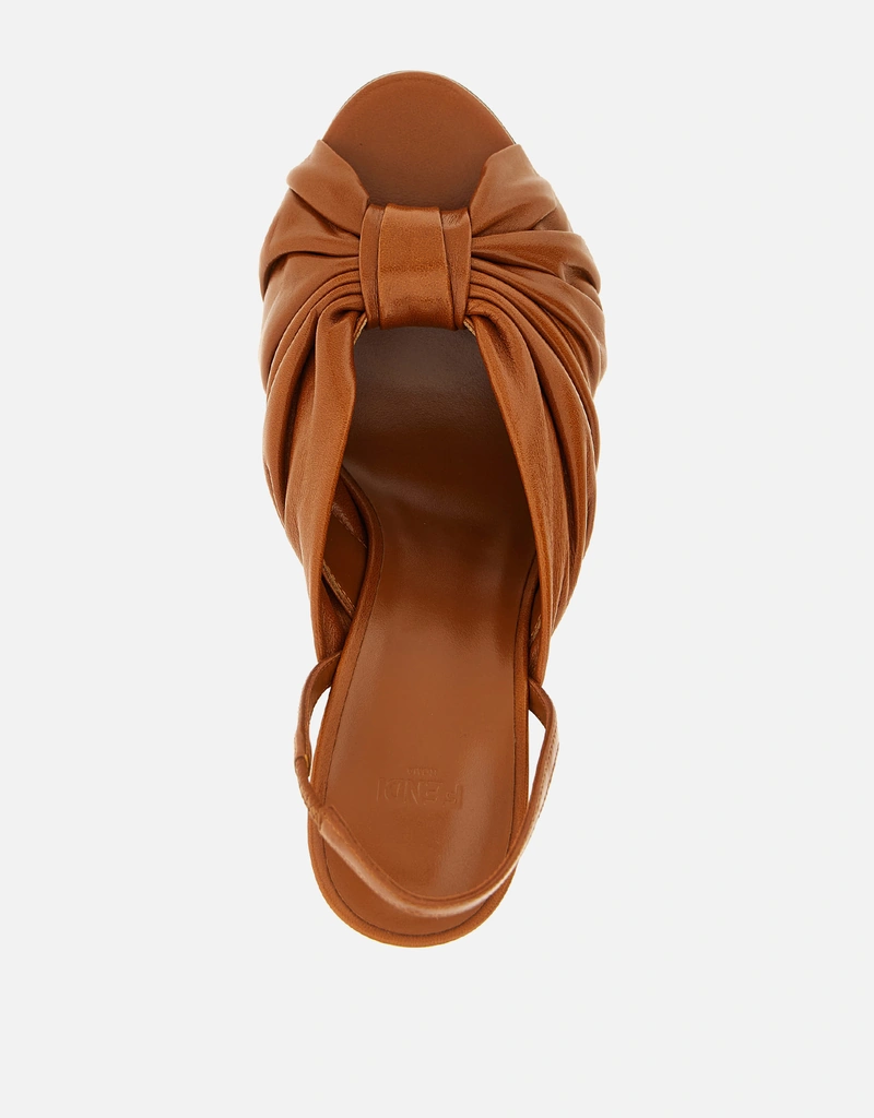 Fendi タンカラー ナッパレザー ハイヒール スリングバック () IFCHIC.COM