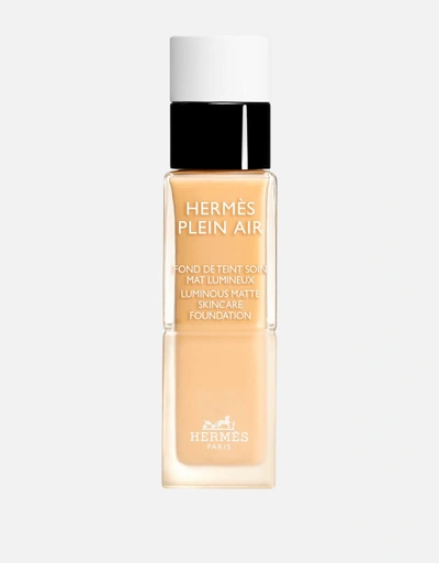 エルメス ファンデーション 28ローズスキン 6g HERMÈS Rose Hermès Silky Blush Powder | Saks Fifth Avenue