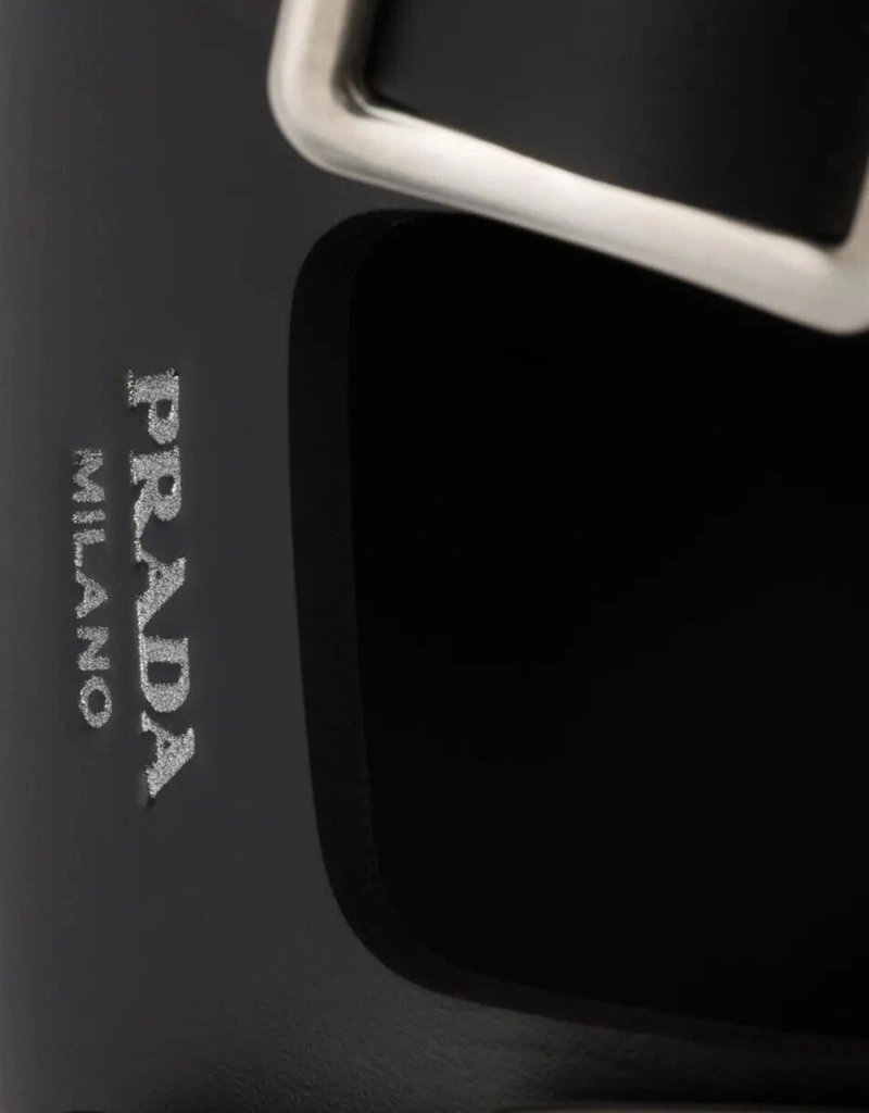 Prada メンズラバーストラップサンダル () IFCHIC.COM