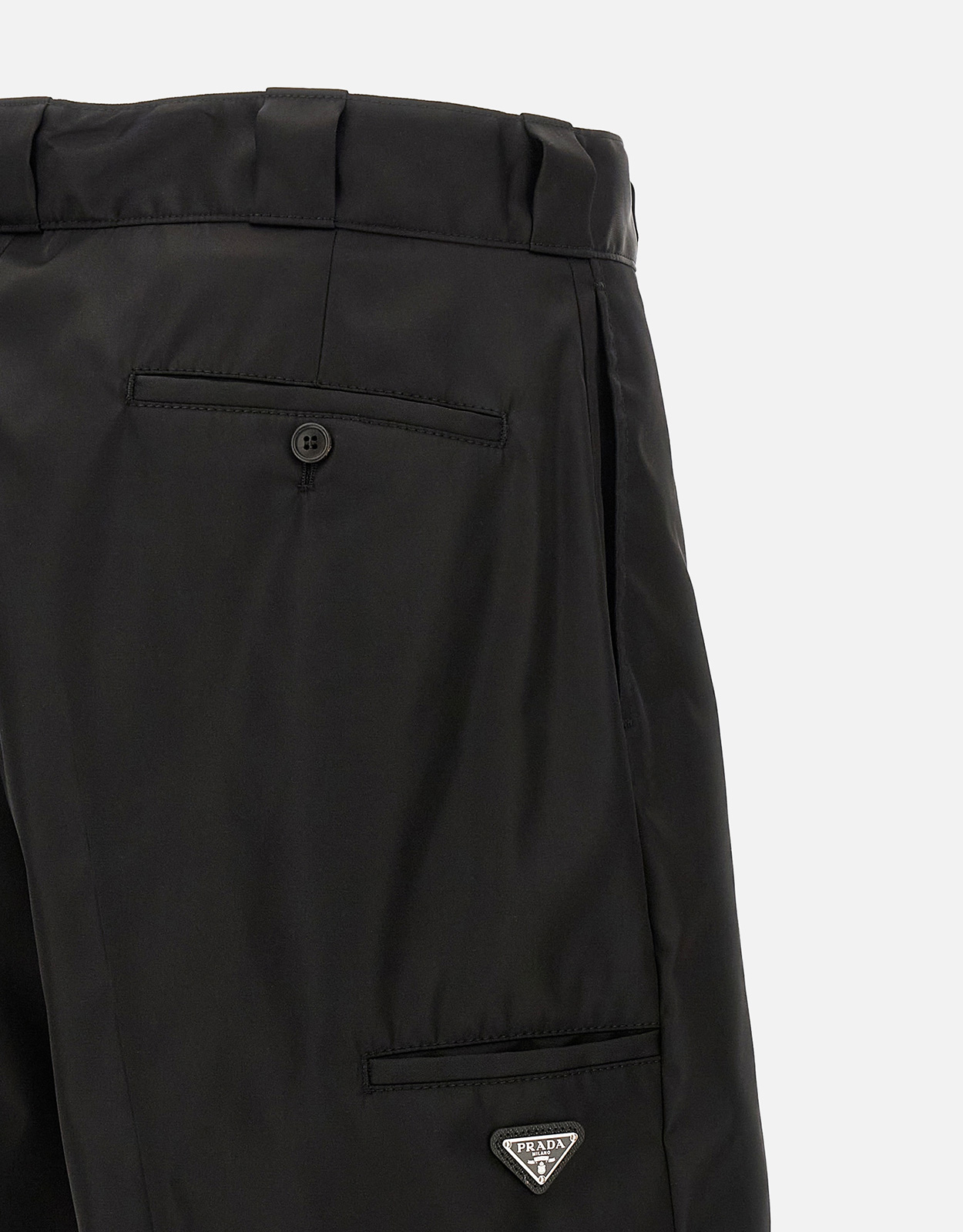 Prada メンズバミューダ再生ナイロンショーツ (すべての新品) IFCHIC.COM