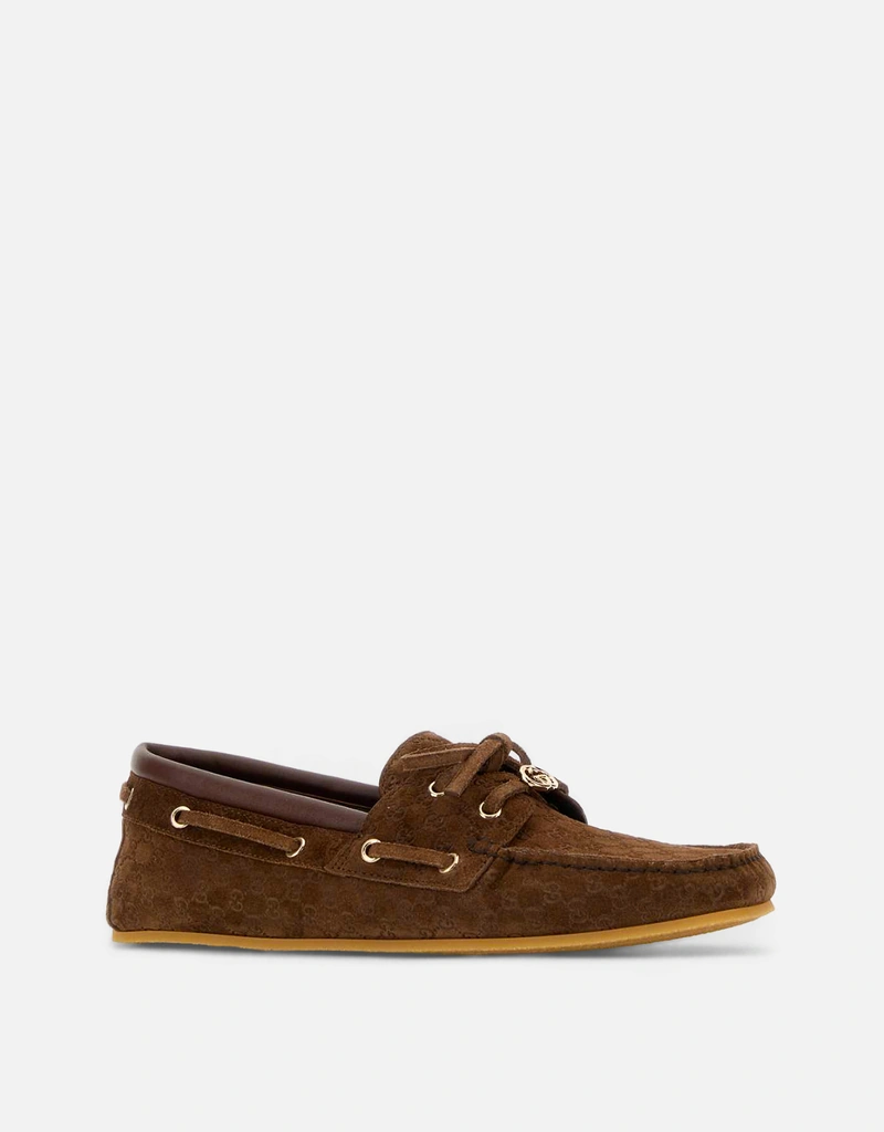 Gucci カーフスキンレザーアッパーとラバーソールのモカシン () IFCHIC.COM