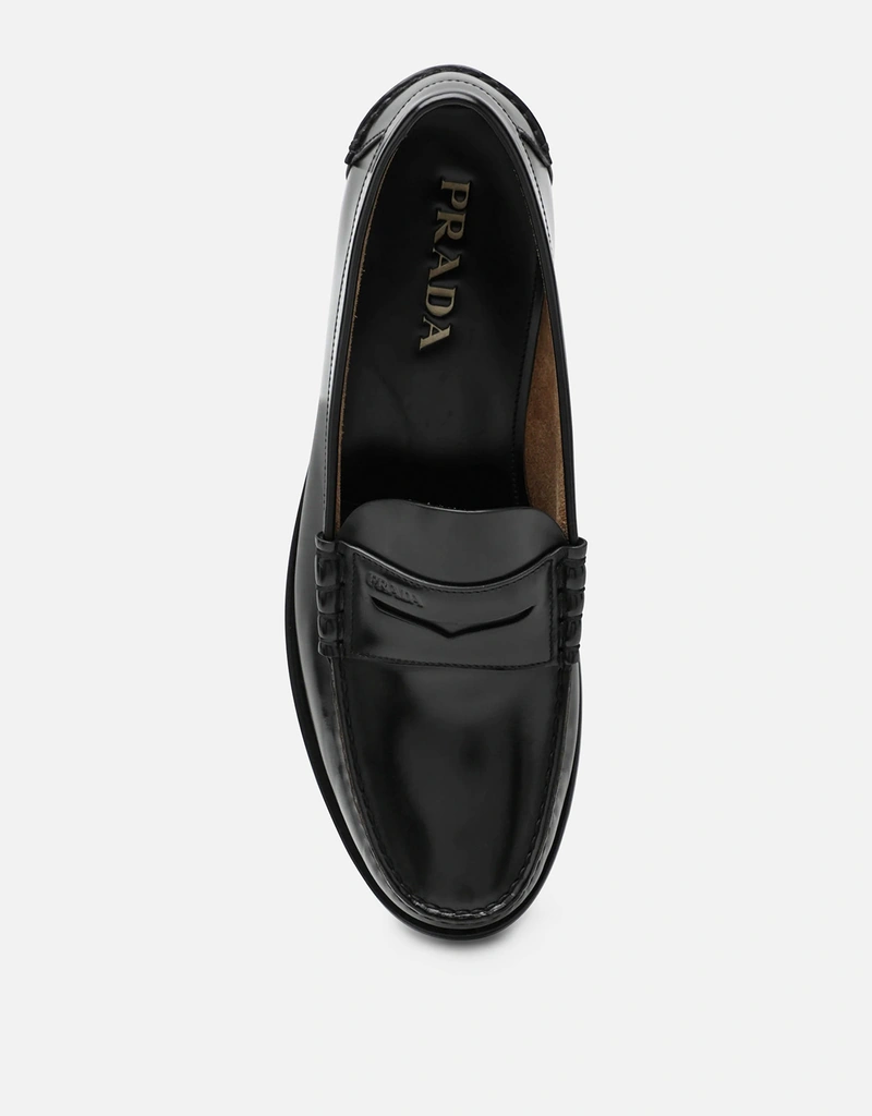 Prada ブラッシュドレザー ローファー (すべての新品) IFCHIC.COM