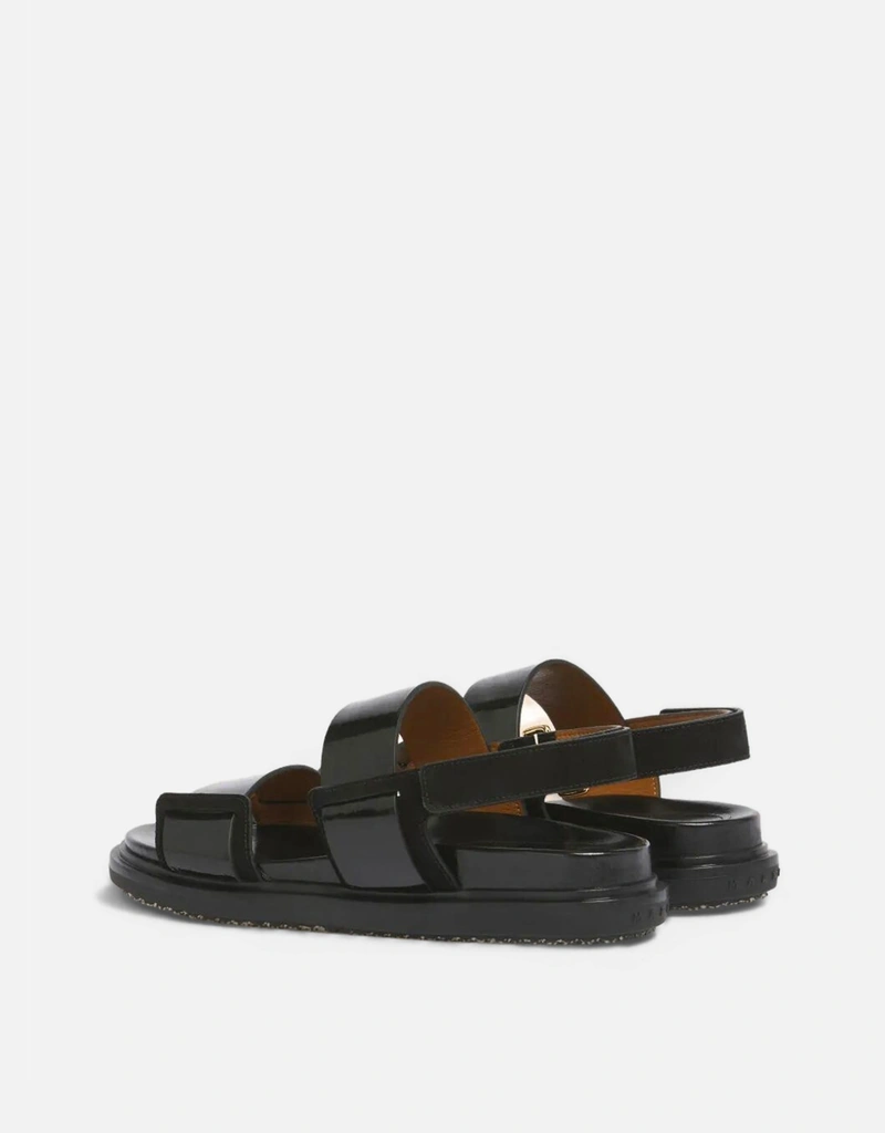 Marni ブラックレザー Fussbett ダブルストラップ サンダル (すべての