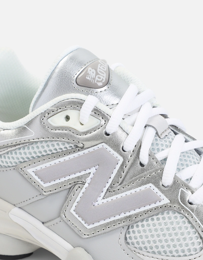 New Balance 9060 Sneakers (すべての新品) IFCHIC.COM