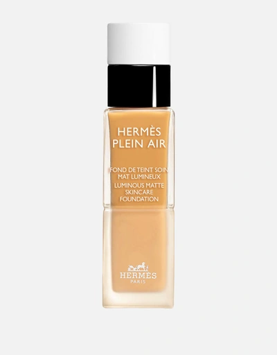 Hermès Beauty エルメスプレーンエアールミナスマットスキンケア