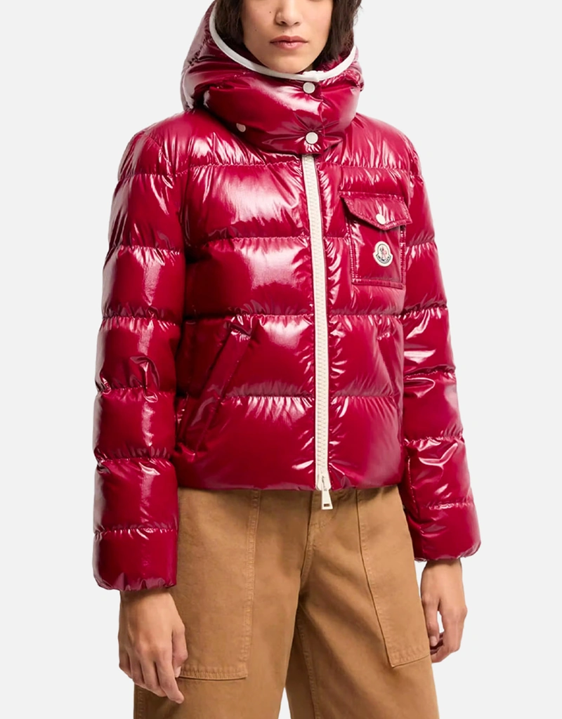 MONCLER 赤 フード付きダウンジャケット MONCLER（モンクレール） ダウンジャケット フーディー ロゴワッペン