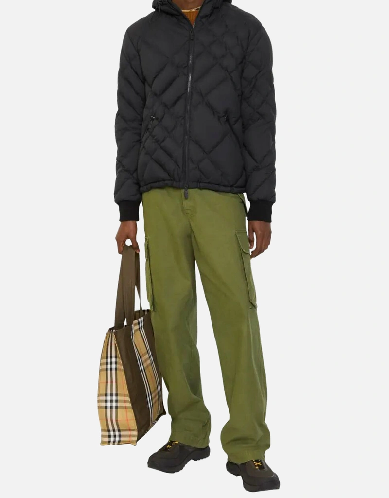 Burberry メンズコットンオーバーサイズカーゴパンツ (すべての新品