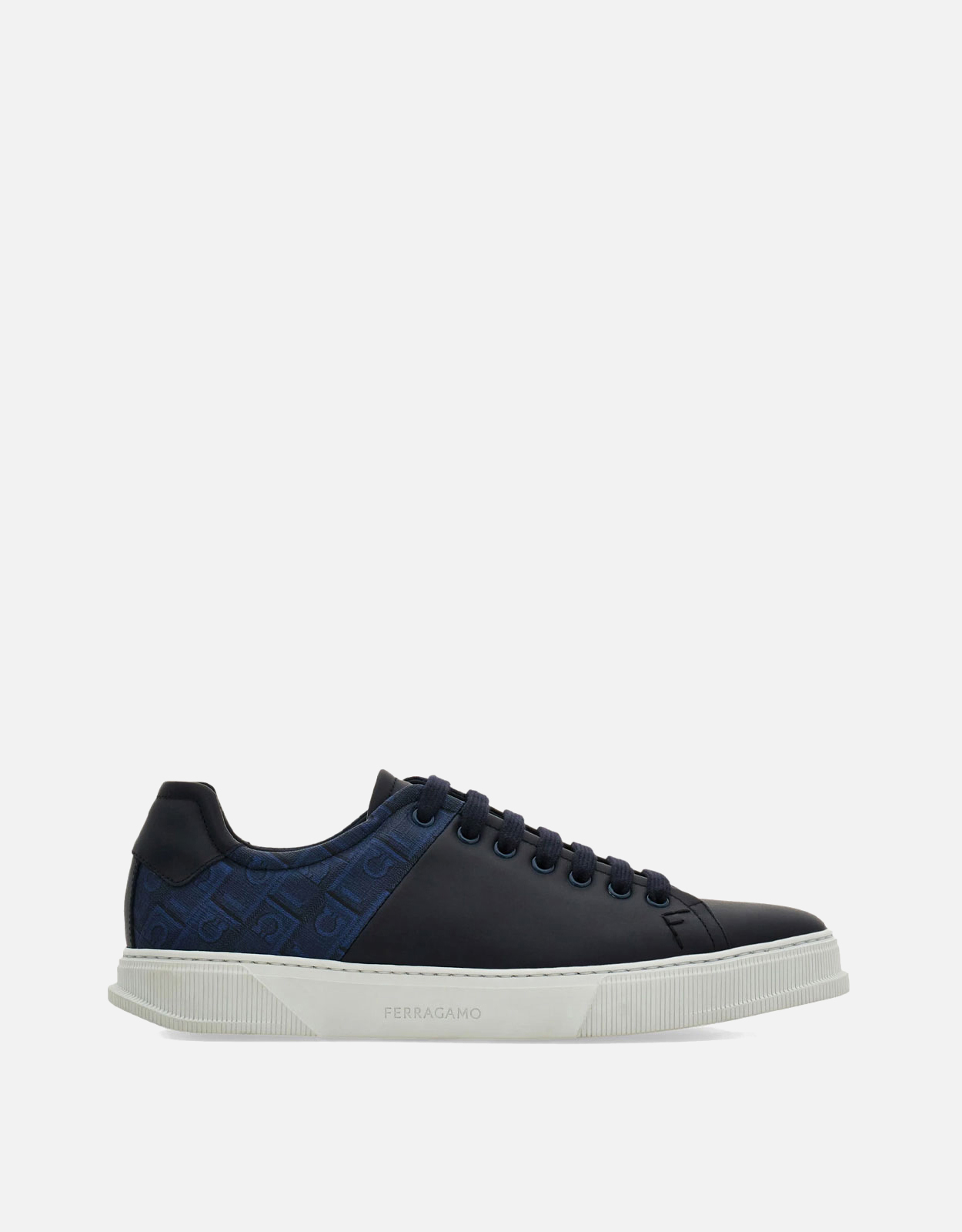 Salvatore Ferragamo Men's Monogram Calfskin Leather Sneakers - 6M　サルヴァトーレ フェラガモ メンズ モノグラム カーフスキン レザー スニーカー - 6M Salvatore