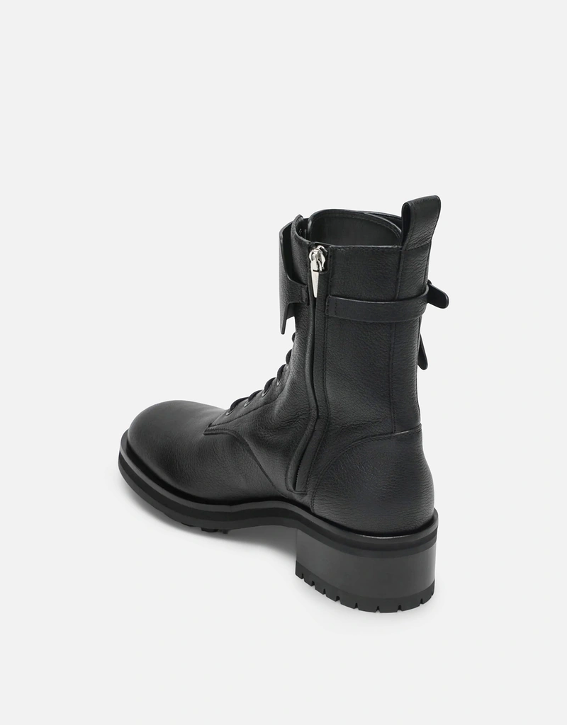 JIMMY CHOO カーフレザー レースアップ コンバットブーツ (すべての