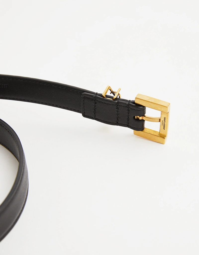 Saint Laurent カサンドルスムースレザー薄型ベルト (すべての新品