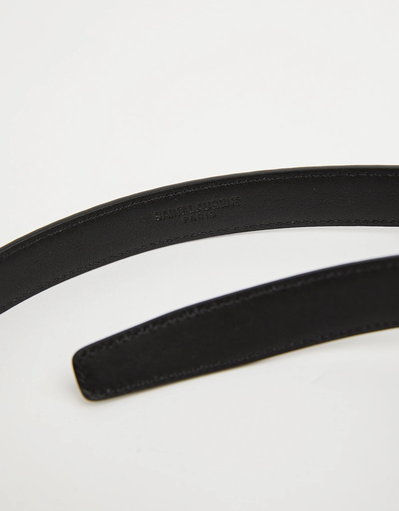 Saint Laurent カサンドルスムースレザー薄型ベルト (すべての新品