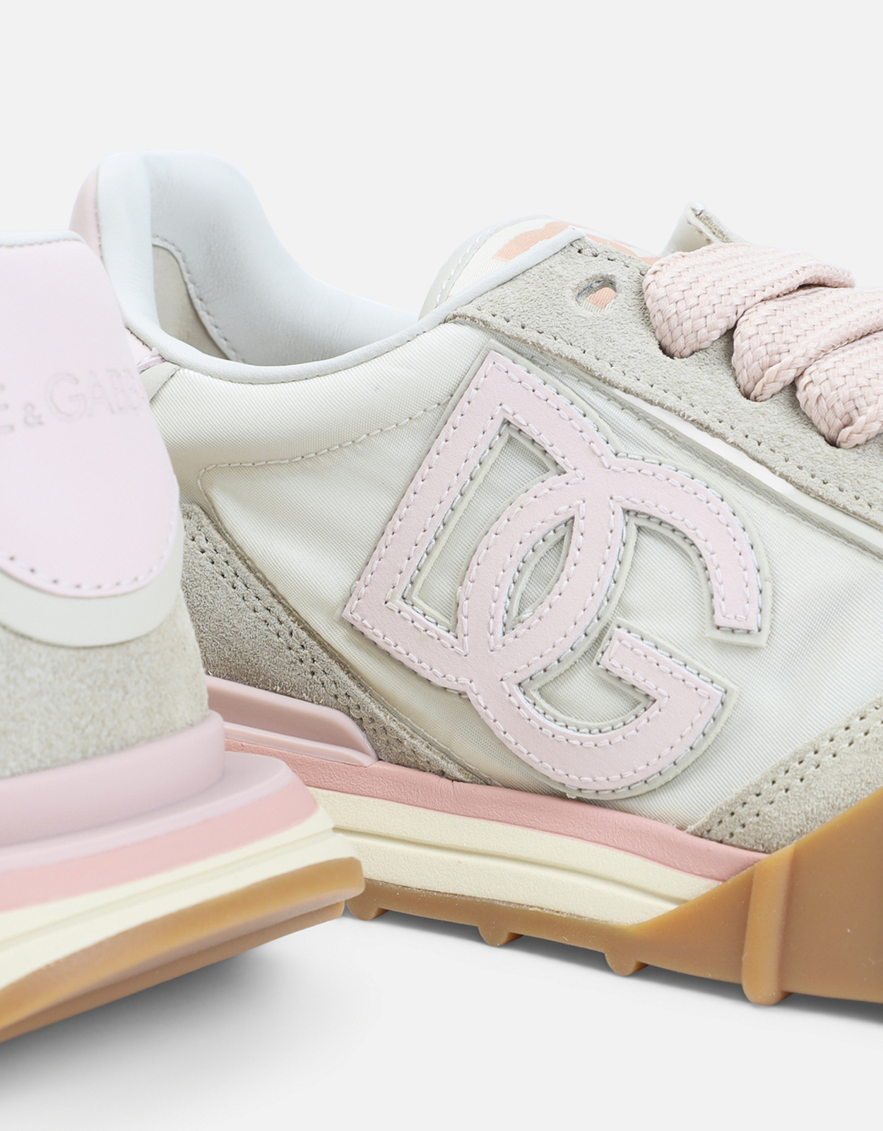 Dolce & Gabbana Low-Top Sneakers (All New In) IFCHIC.COM