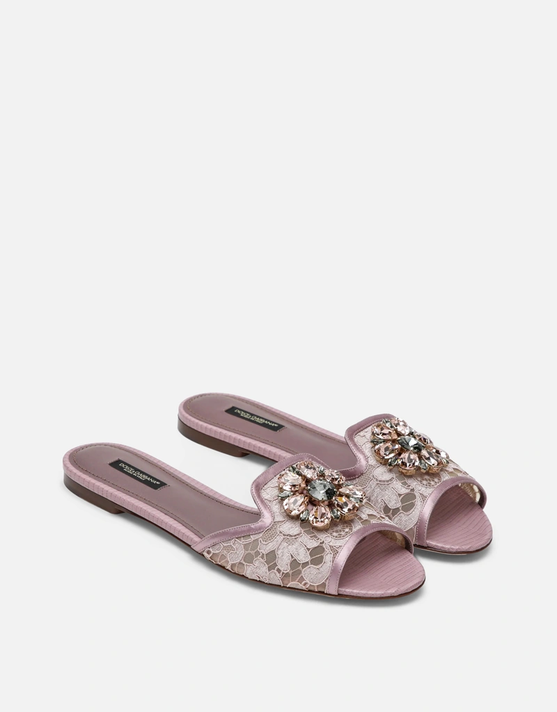 Dolce & Gabbana レインボー レース スライドサンダル ブローチ付き