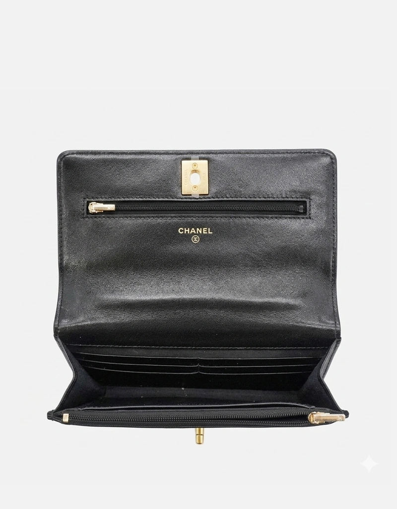 Chanel キルティング ラムスキン ハート 調節 ゴールドトーン クラスプ