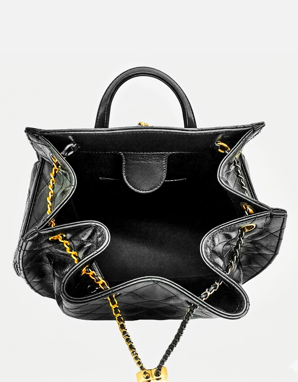 Chanel キルティング カーフスキン ドローストリング チェーン バック