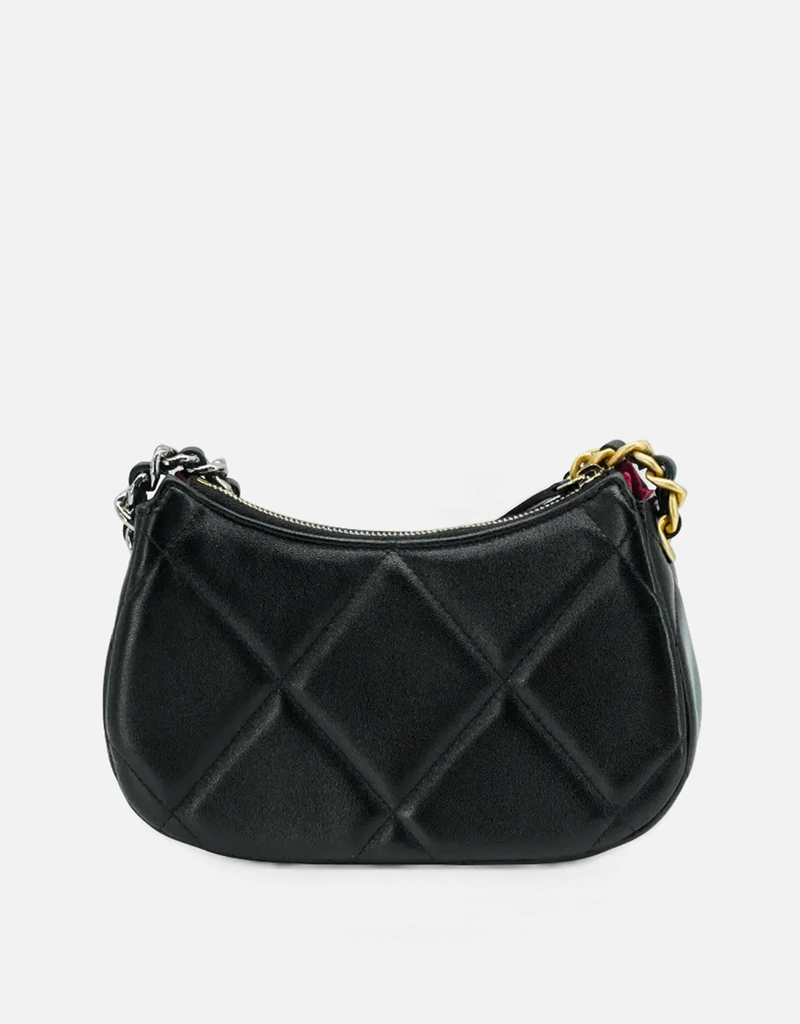 Chanel 19 キルティング ラムスキン 三連チェーン 斜め掛けムーン