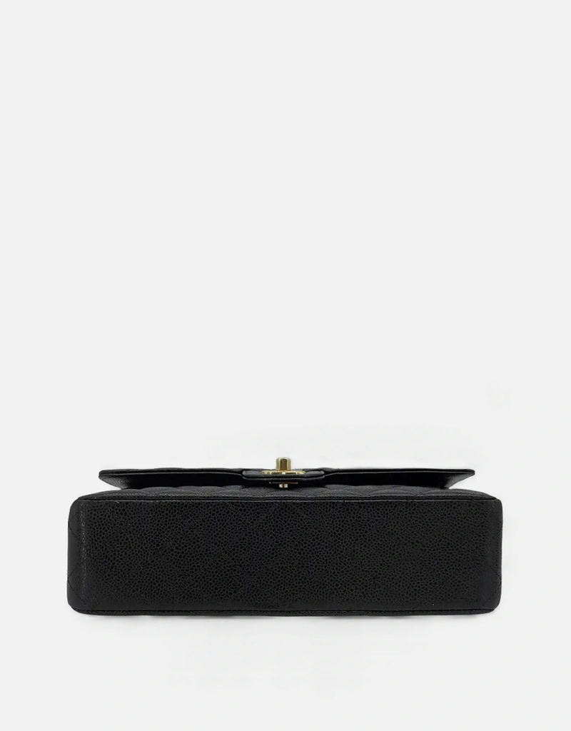 Chanel クラシック キルティング レザー フラップ ショルダーバッグ