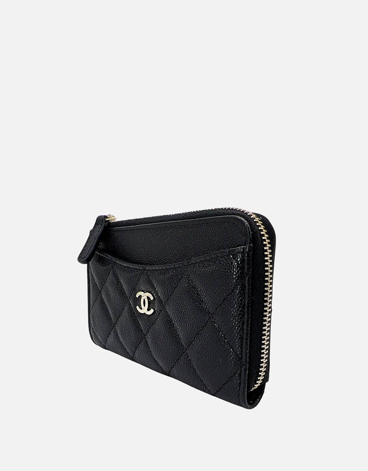 Chanel グレインド シャイニー カーフスキン クラシック ジップ カード