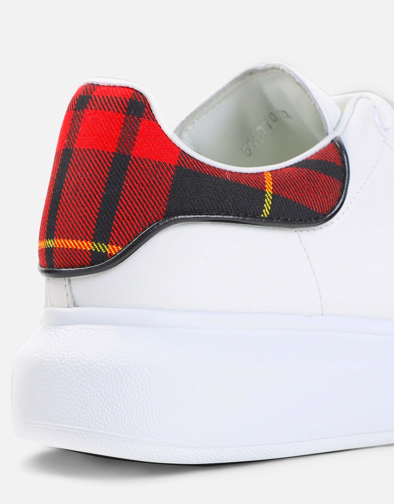 Alexander McQueen オーバーサイズドカーフレザースニーカー (すべての