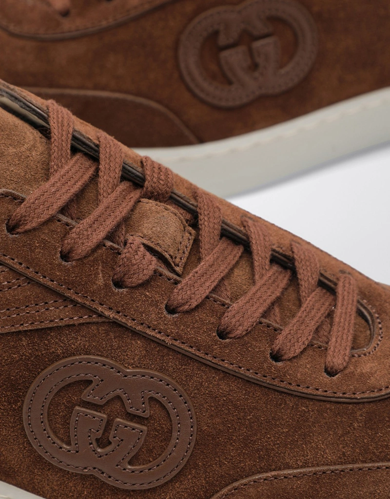Gucci メンズ ブラウンスエードレザースニーカー () IFCHIC.COM