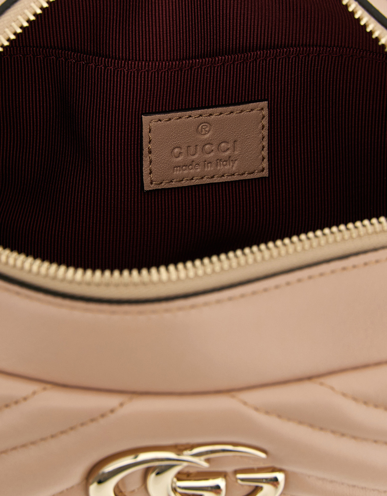 Gucci GGマーモント スモール 絎縫チェーンナッパレザー クロスボディ