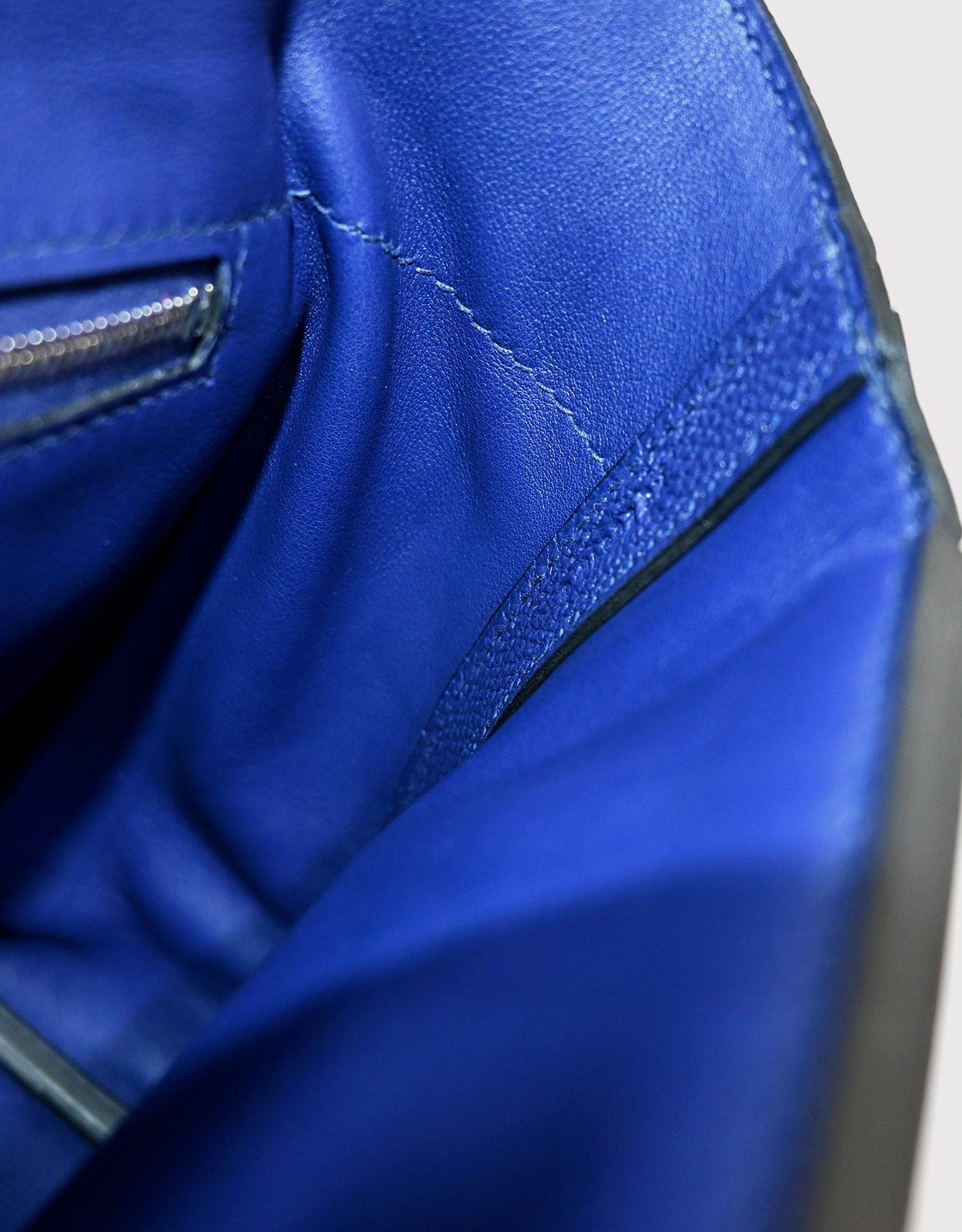 24/24 leather handbag Hermès Blue in Leather - 33205804