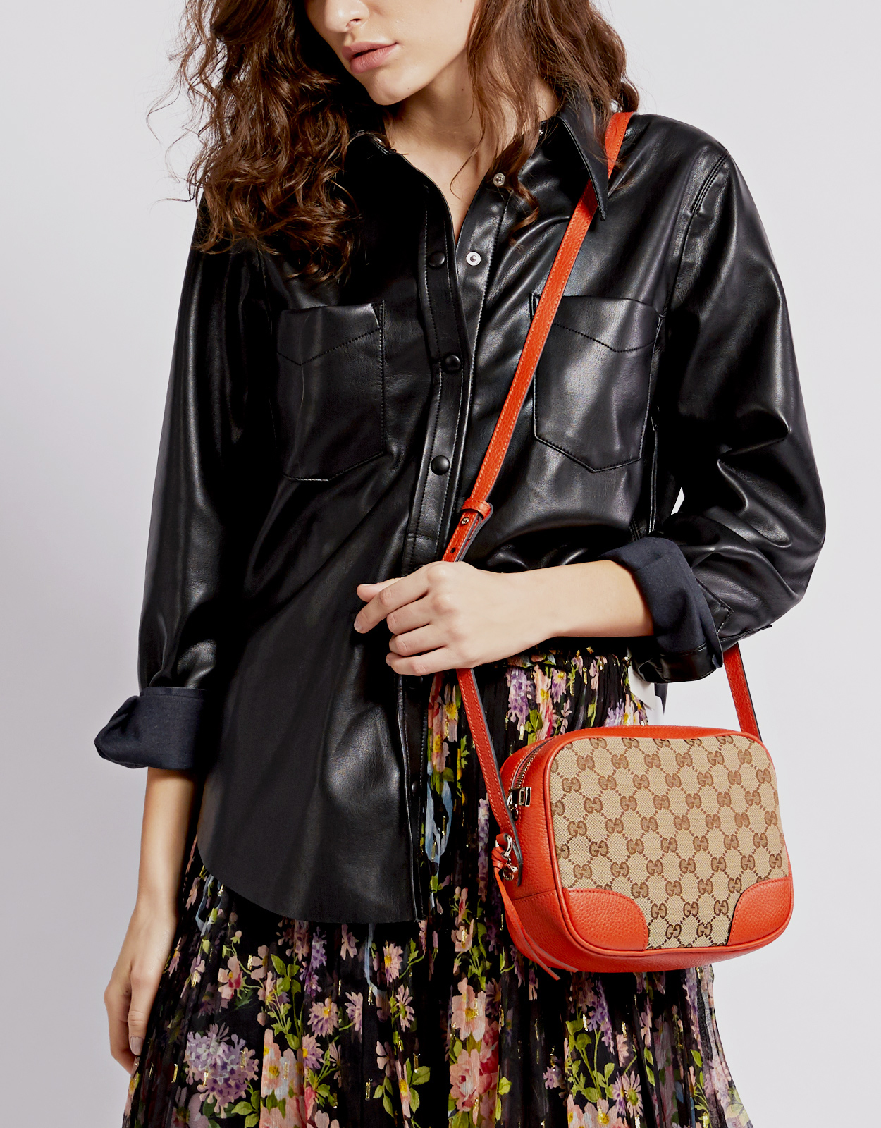 gucci camera case mini bree